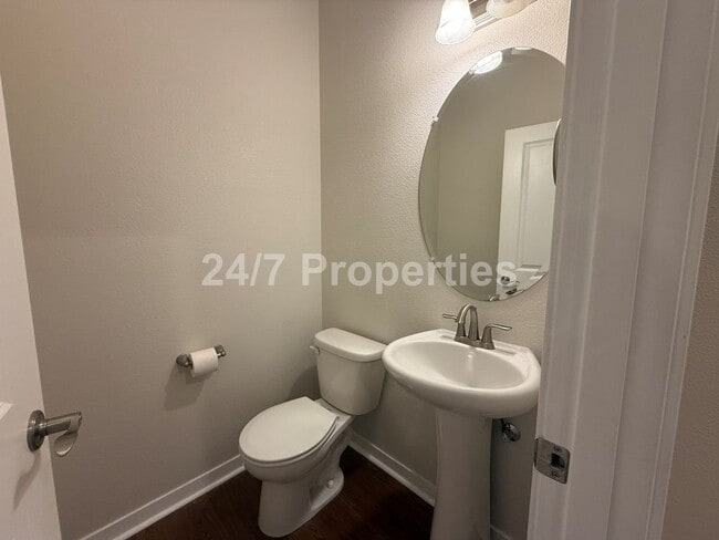 Building Photo - 3 BD I 2.5 BA - Villebois Community in Wilsonville