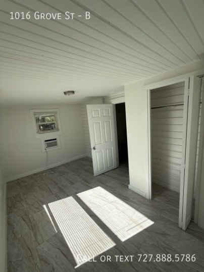 Building Photo - 1016 Grove St