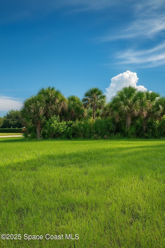 Building Photo - 200 Farley St