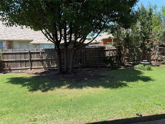 Building Photo - 4205 NW 146th Terrace