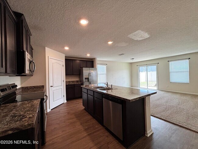 Building Photo - 9086 Tahoe Ln