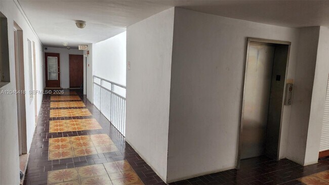 Building Photo - 1075 93rd St