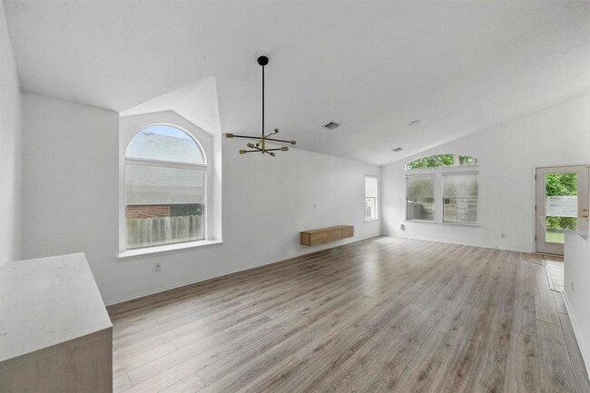 Building Photo - 8717 Corran Ferry Dr