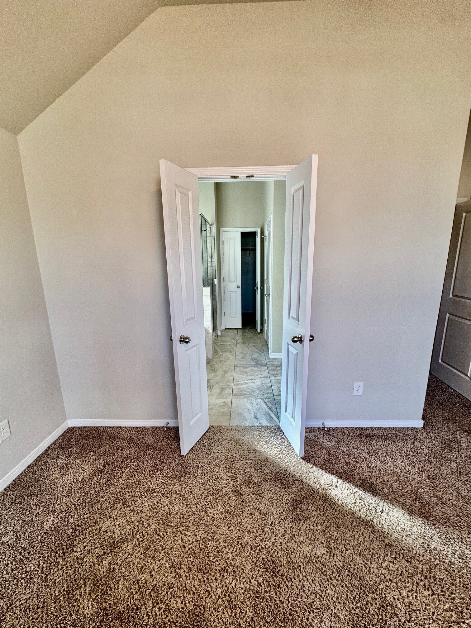 Building Photo - 7308 Rosado Dr