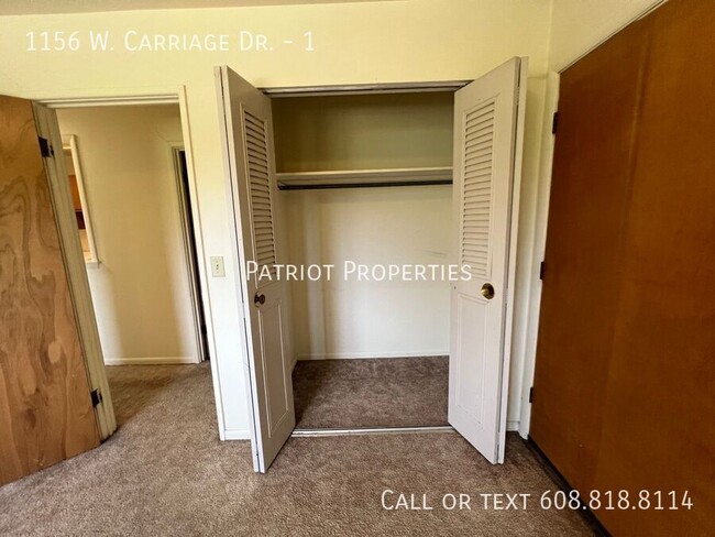 Building Photo - 2 bedroom/ 1 bath apartment in Whitewater, WI