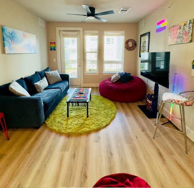 Building Photo - 12208 Tech Ridge Blvd