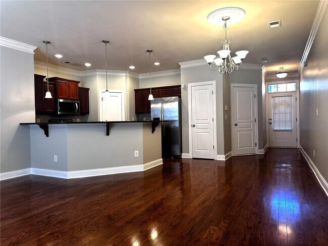 Building Photo - 117 Townview Dr