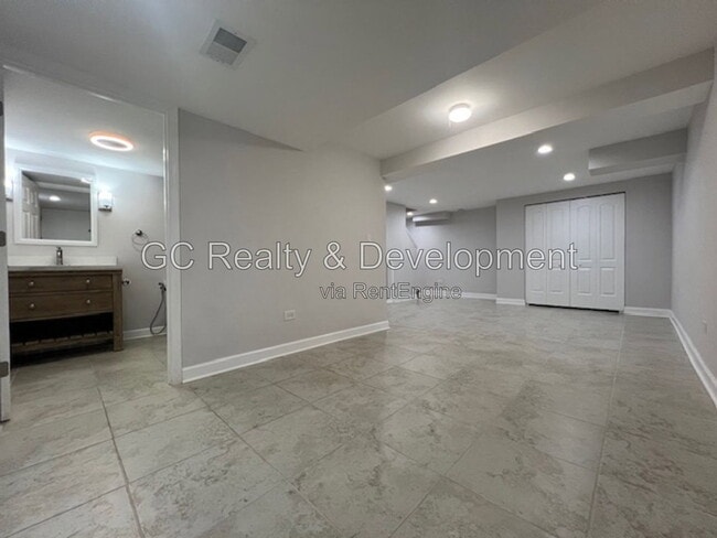 Building Photo - 3148 Cottonwood Ct