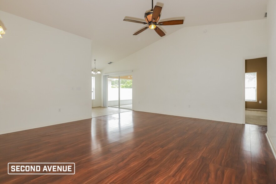 Building Photo - 8021 Princeton Manor Cir