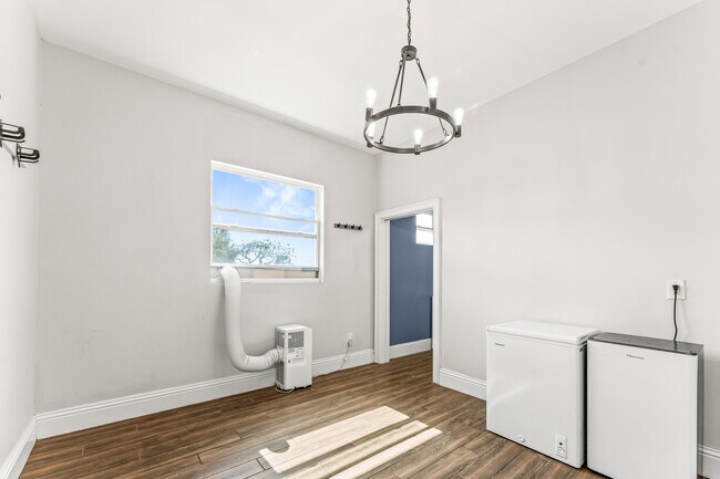 Building Photo - 14628 Drafthorse Ln