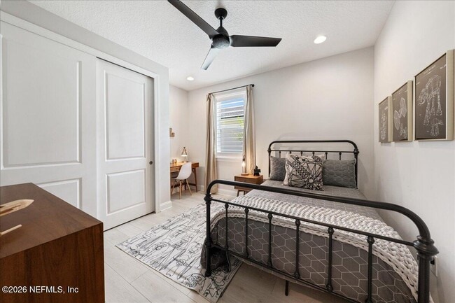 Building Photo - 10300 Silverbrook Trl