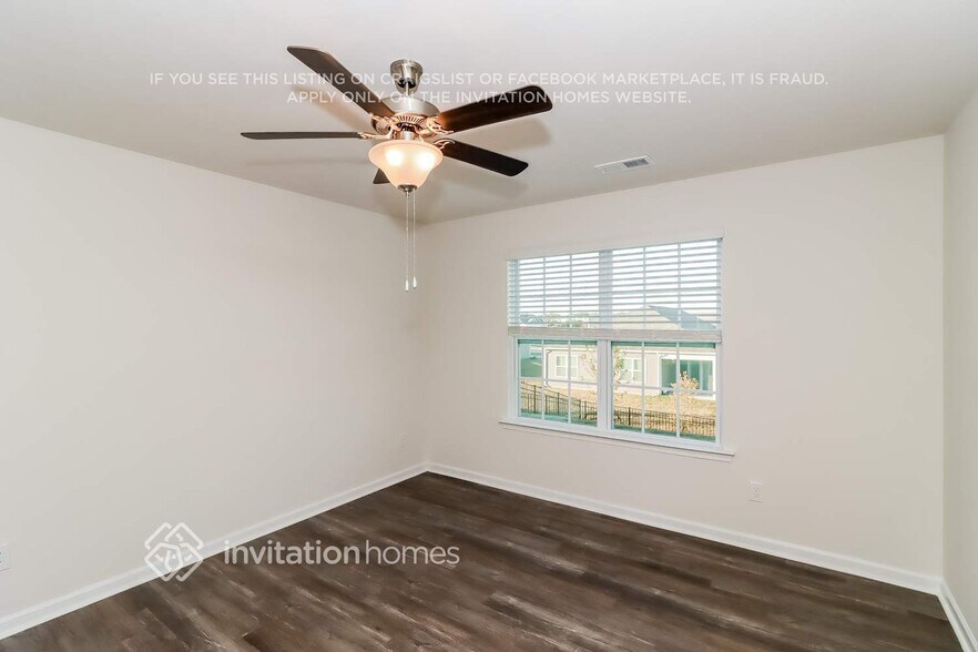 Building Photo - 113 Cassius Dr