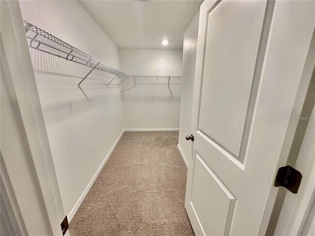 Building Photo - 1707 Sanibel Dr