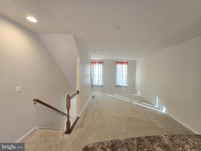 Building Photo - 705 S Macon St.