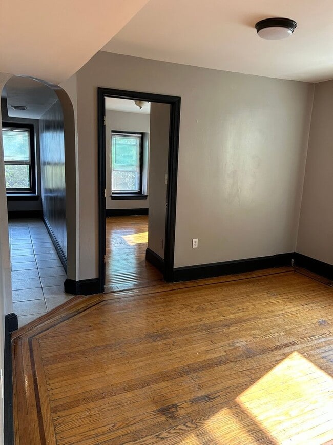 Building Photo - 248 W Olney Ave