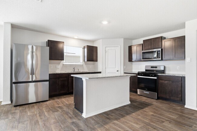 Building Photo - ***MOVE-IN SPECIAL: ONE WEEK FREE***Spacious Two-Story Home with Solar Panels, Luxury Features an...