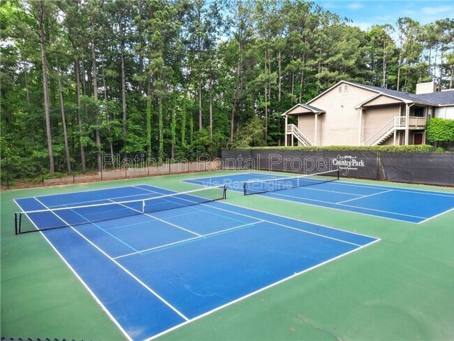 Building Photo - 906 Country Park Dr