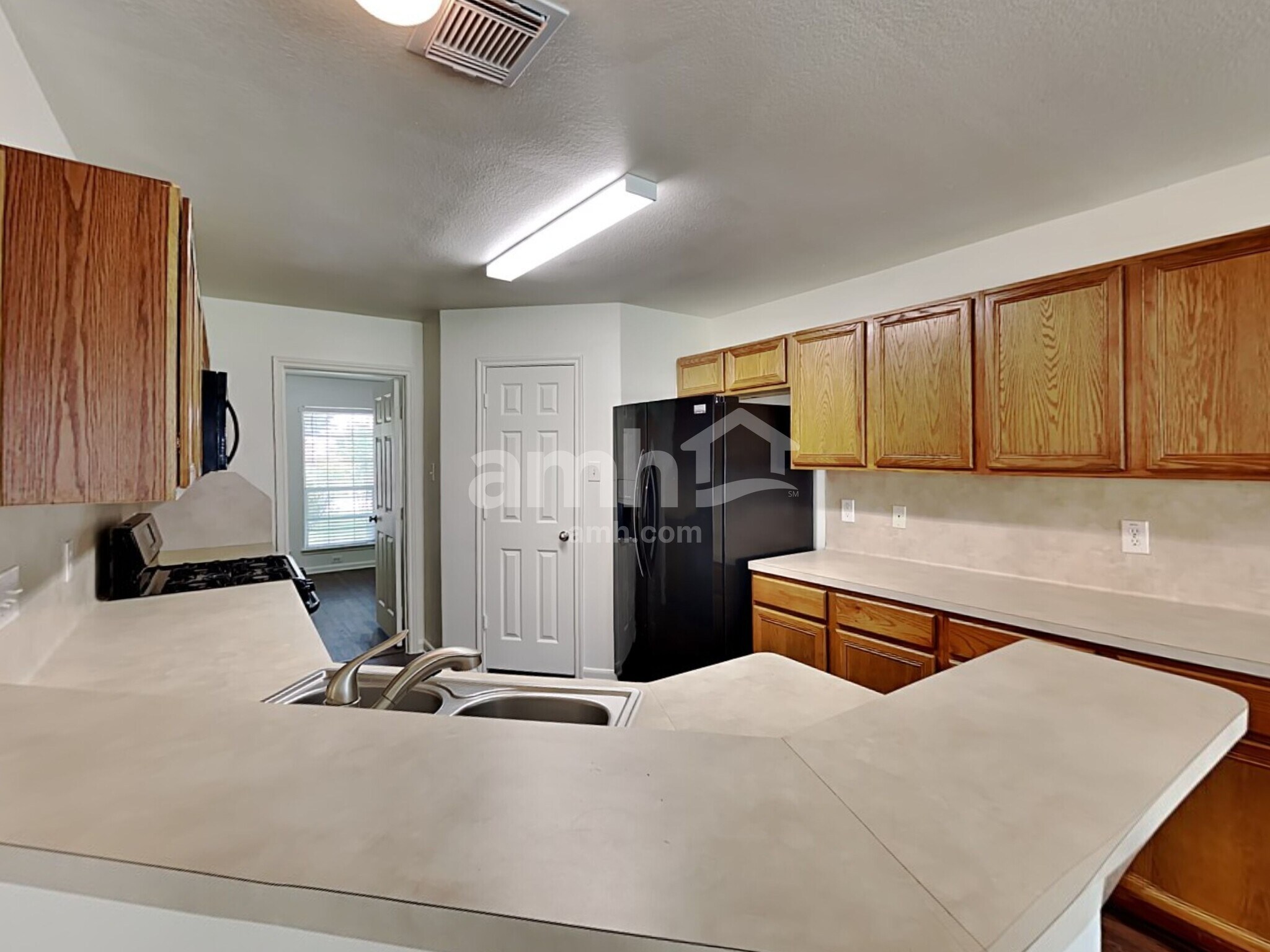 Building Photo - 3915 Ridge Canyon Rd