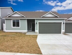 Building Photo - 3 Bed/2 Bath Townhouse in West Pasco