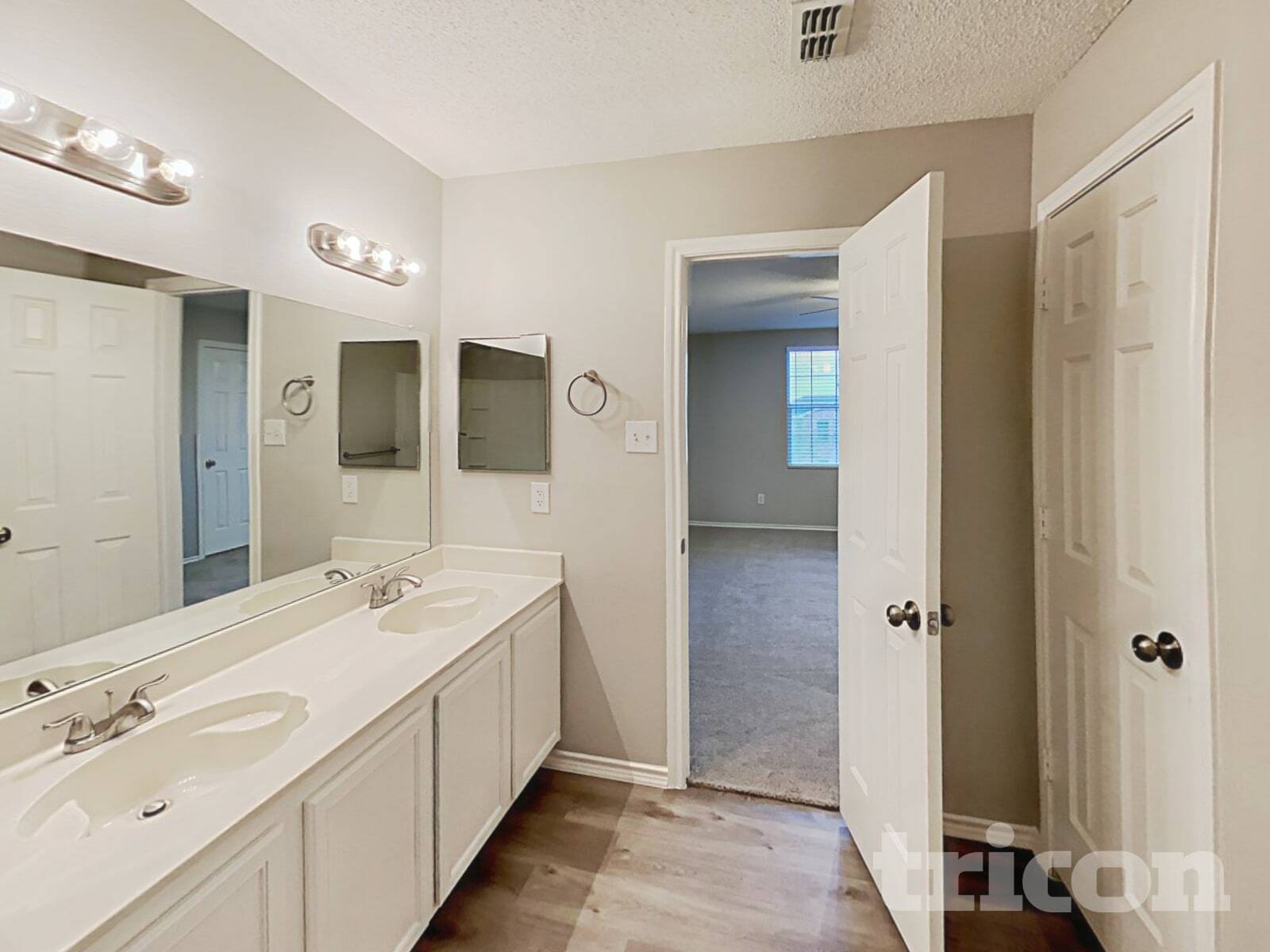 Building Photo - 2904 Crimson Clover Dr