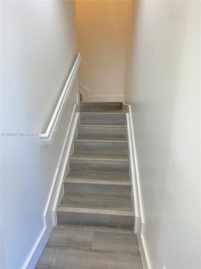 Building Photo - 7657 NW 88th Terrace