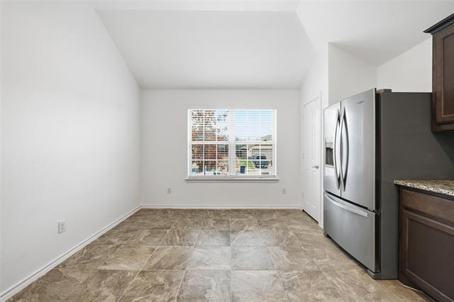 Building Photo - 10844 Live Oak Creek Dr