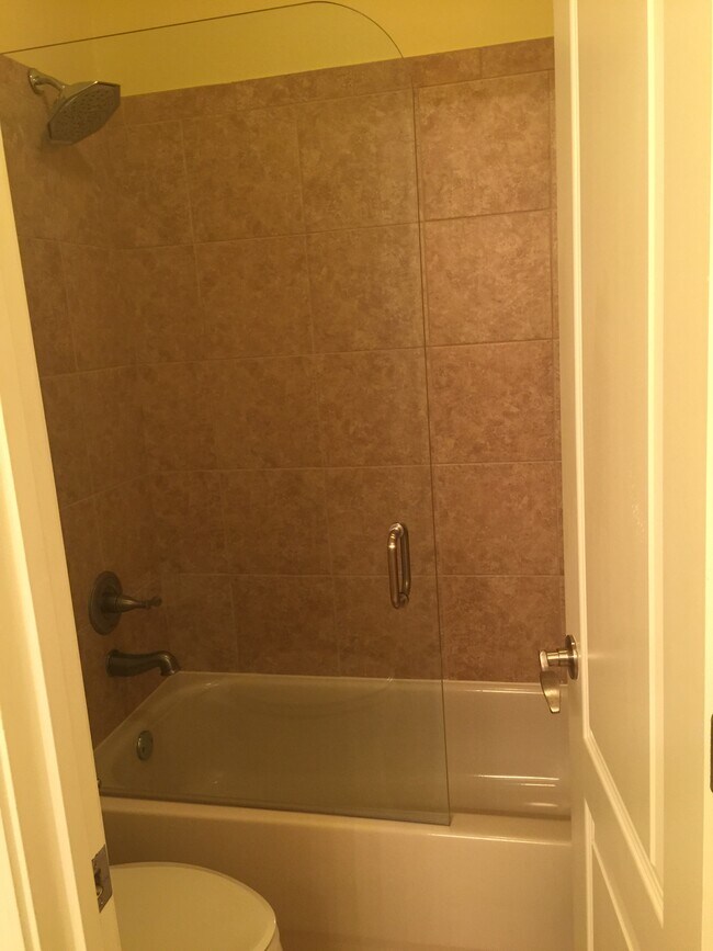 Building Photo - 5000 Wildeoak Trail