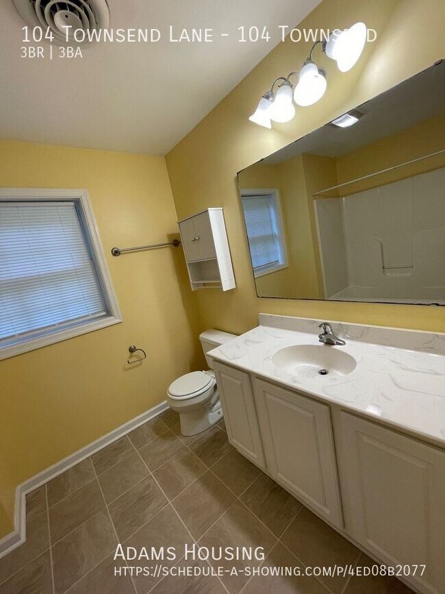 Building Photo - 104 Townsend Ln