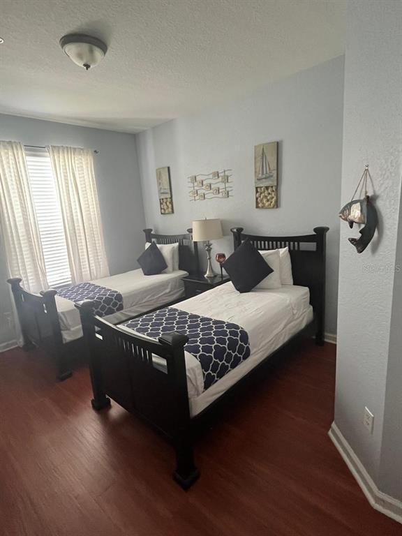 Building Photo - 4024 Breakview Dr