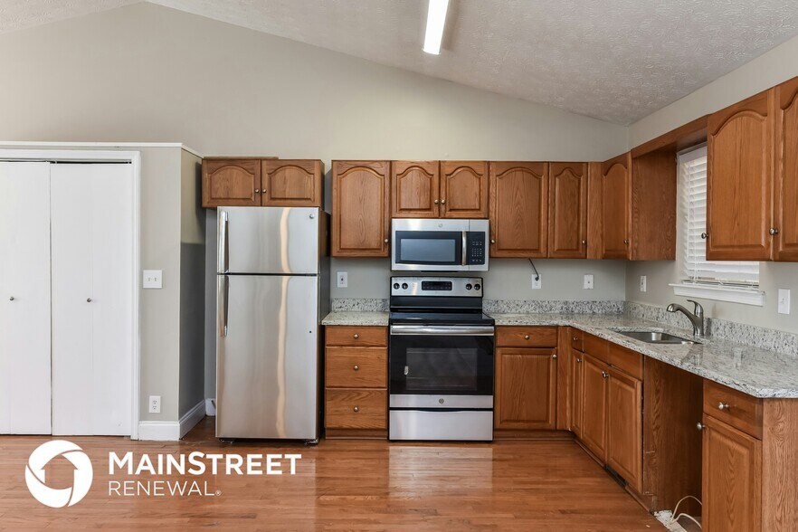 Building Photo - 6022 Rose Ct