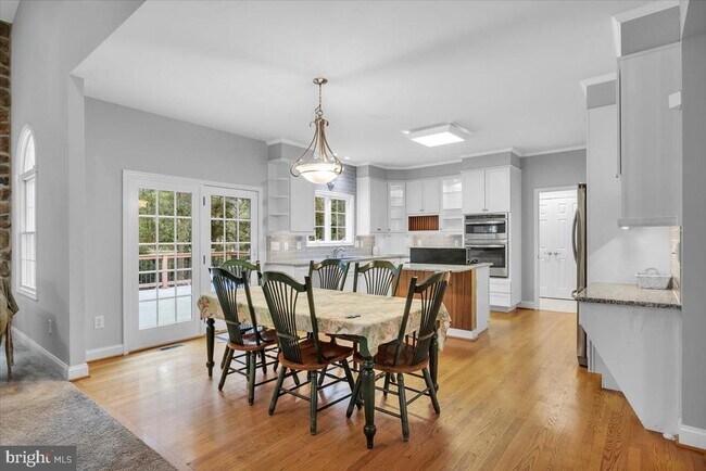 Building Photo - 113 Lighthouse Ln