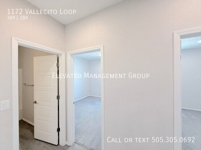 Building Photo - 1172 Vallecito Loop NW