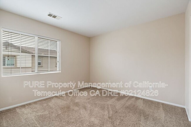 Building Photo - 31557 Six Rivers Ct
