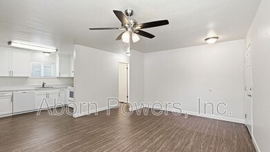 Building Photo - 2760 Coloma St