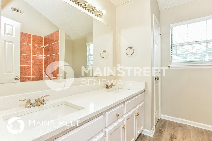 Building Photo - 4611 Conway Ct