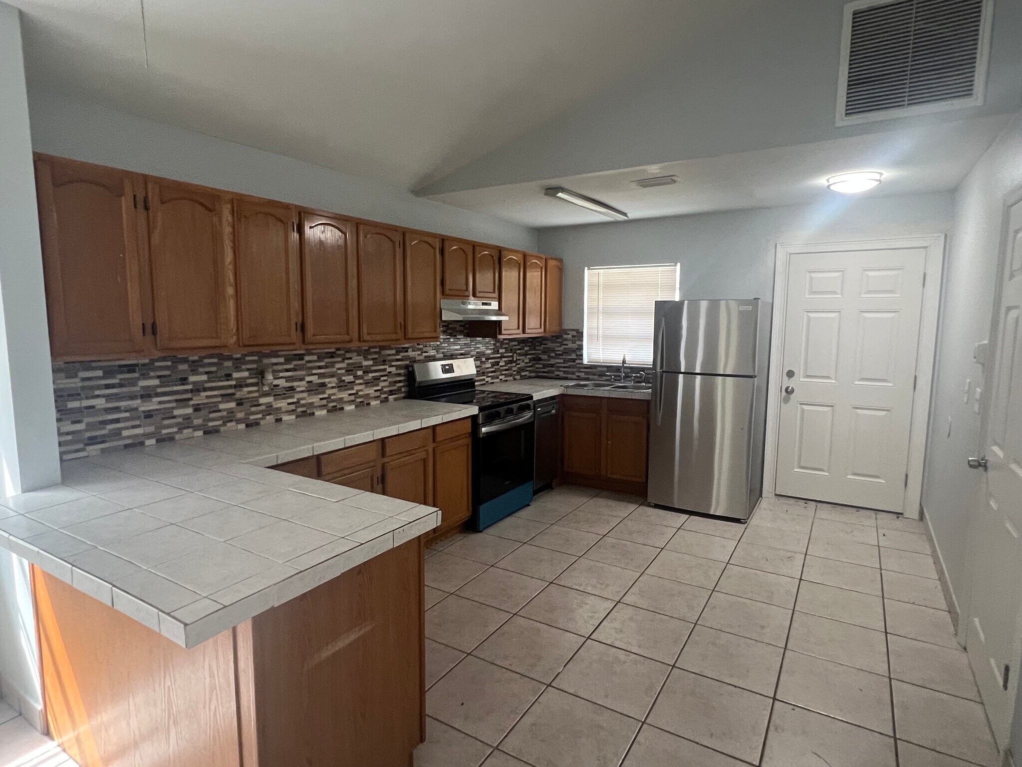 Building Photo - 4843 Billy Direct Ln