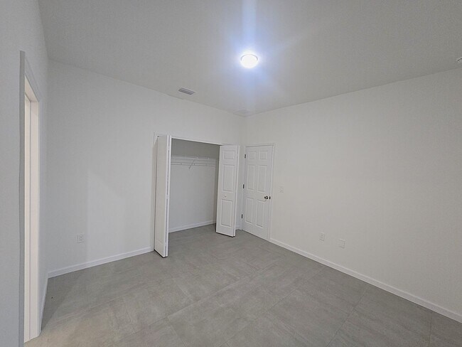 Building Photo - Brand New 2/2/1-Great Location- SW Lehigh Acres