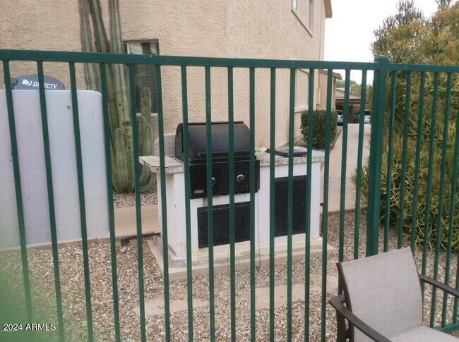 Building Photo - 12440 N 20th St