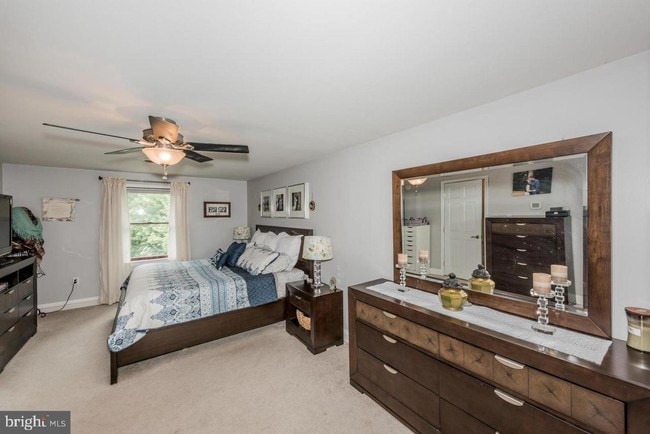 Building Photo - 6135 Waterloo Rd