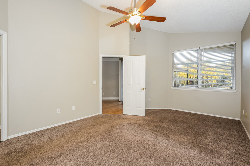 Building Photo - 7247 Somersworth Dr