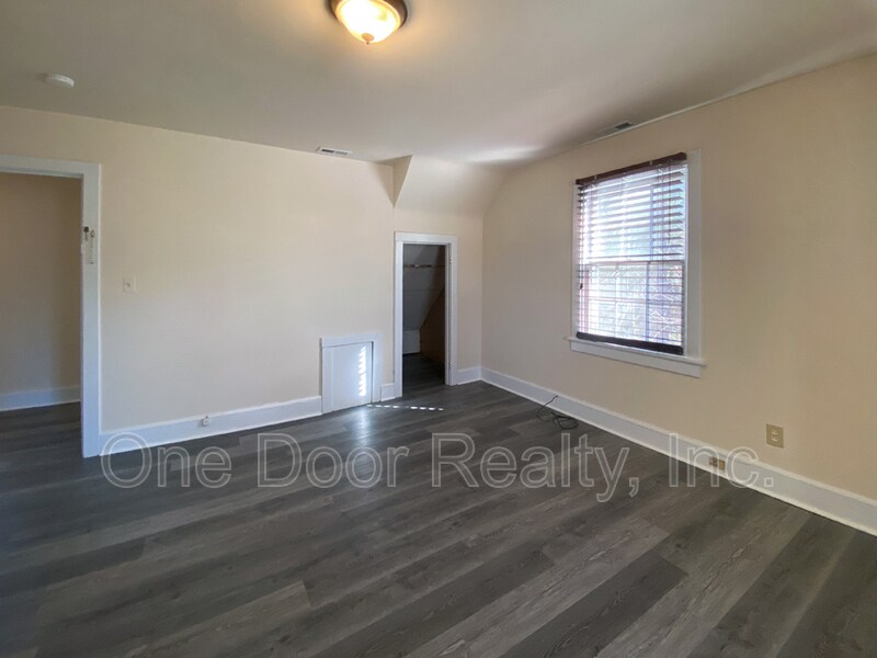 Building Photo - 715 Lafayette St