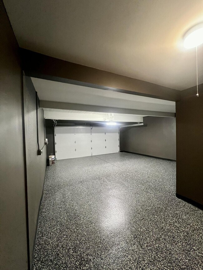 Building Photo - 41615 Morningside Ct