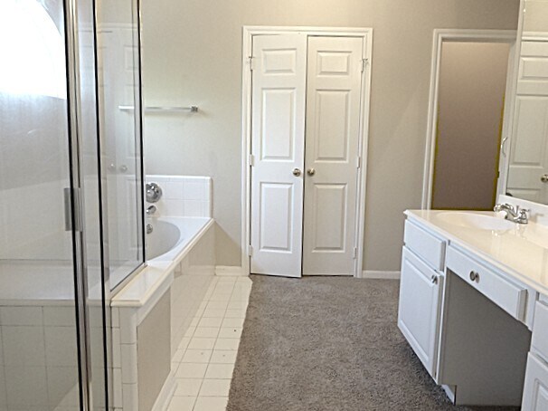 Building Photo - 2906 Tara Gables Ct