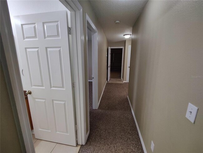 Building Photo - 544 Windrose Dr