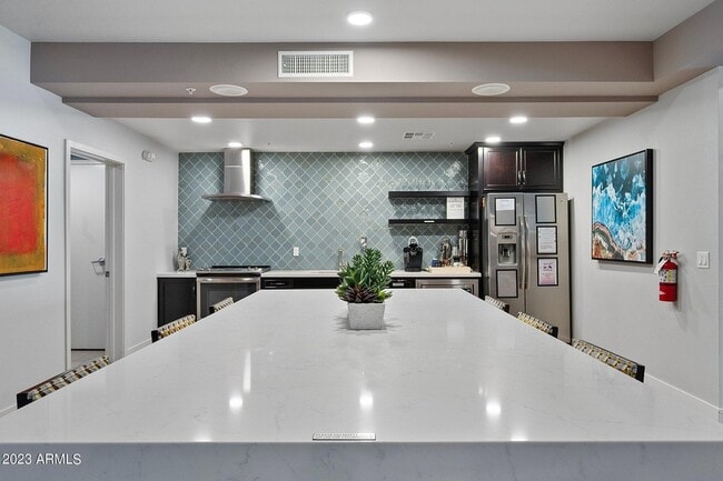 Building Photo - 2511 W Queen Creek Rd