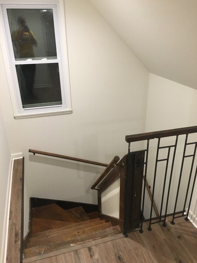 Building Photo - 4538 N Newhall St