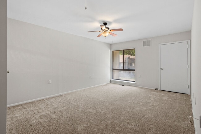 Building Photo - 1205 Timber Creek Rd