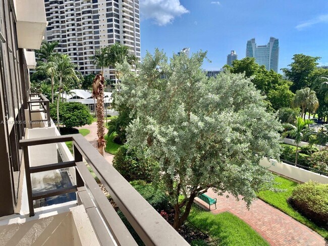 Building Photo - 500 Three Islands Boulevard