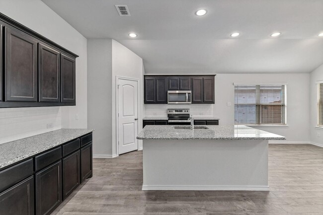 Building Photo - 4317 Cordata Dr
