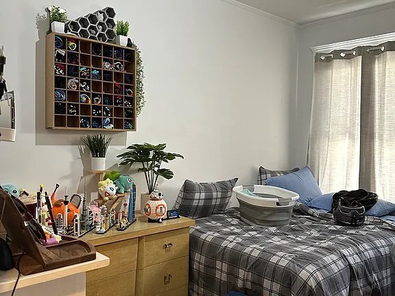 Building Photo - 11 Chester St